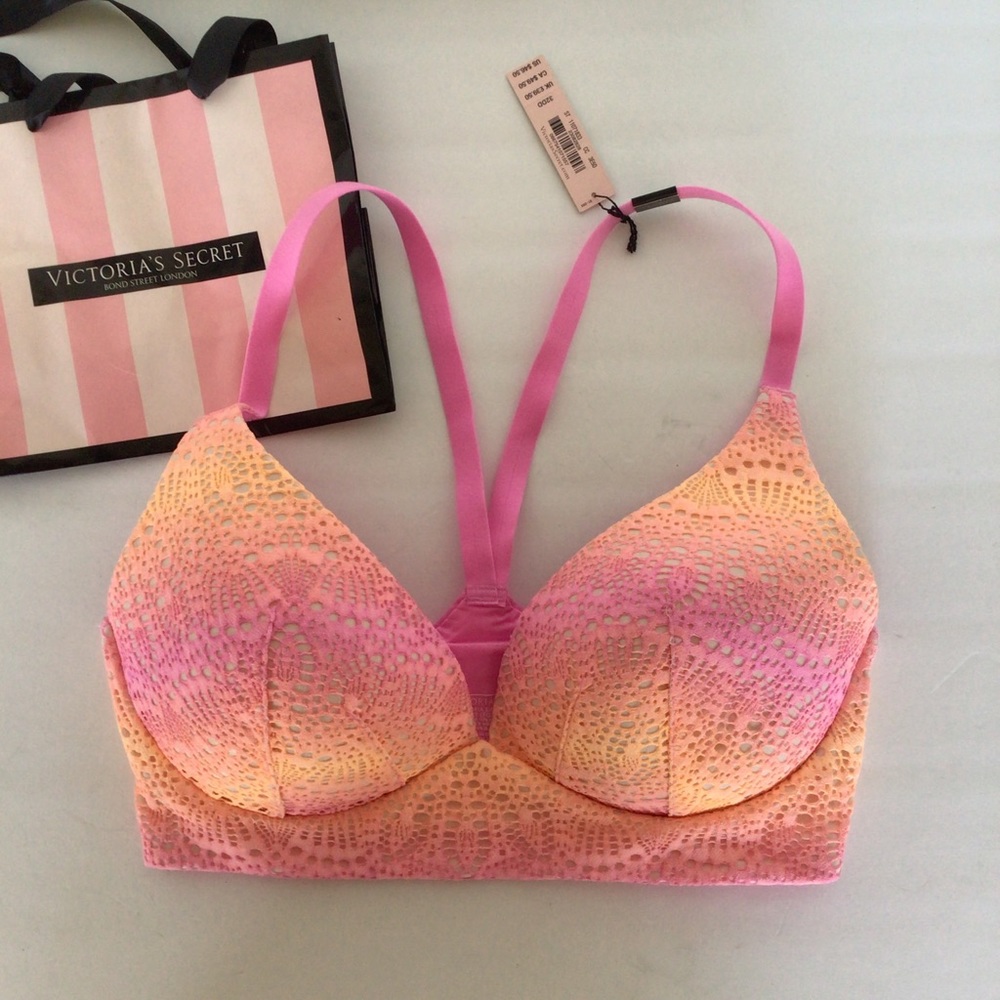 VICTORIAS SECRET BODY BY VICTORIA LIGHTLY LINED PLUNGE BRA SIZE 32DD NWT